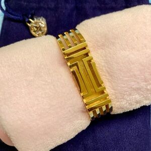 Tory Burch Fitbit Hinged Bangle Gold Plated + brand new velvet pouch